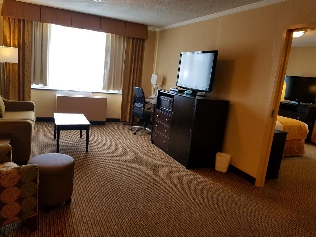 Best Western Watertown/Fort Drum Eksteriør billede